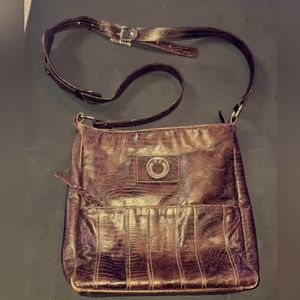 Concealed carry leather crossbody purse